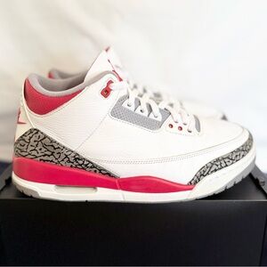 AUTHENTIC Jordan 3 Retro Fire Red size 10.5 DN3707-160 2022 PRE-OWNED